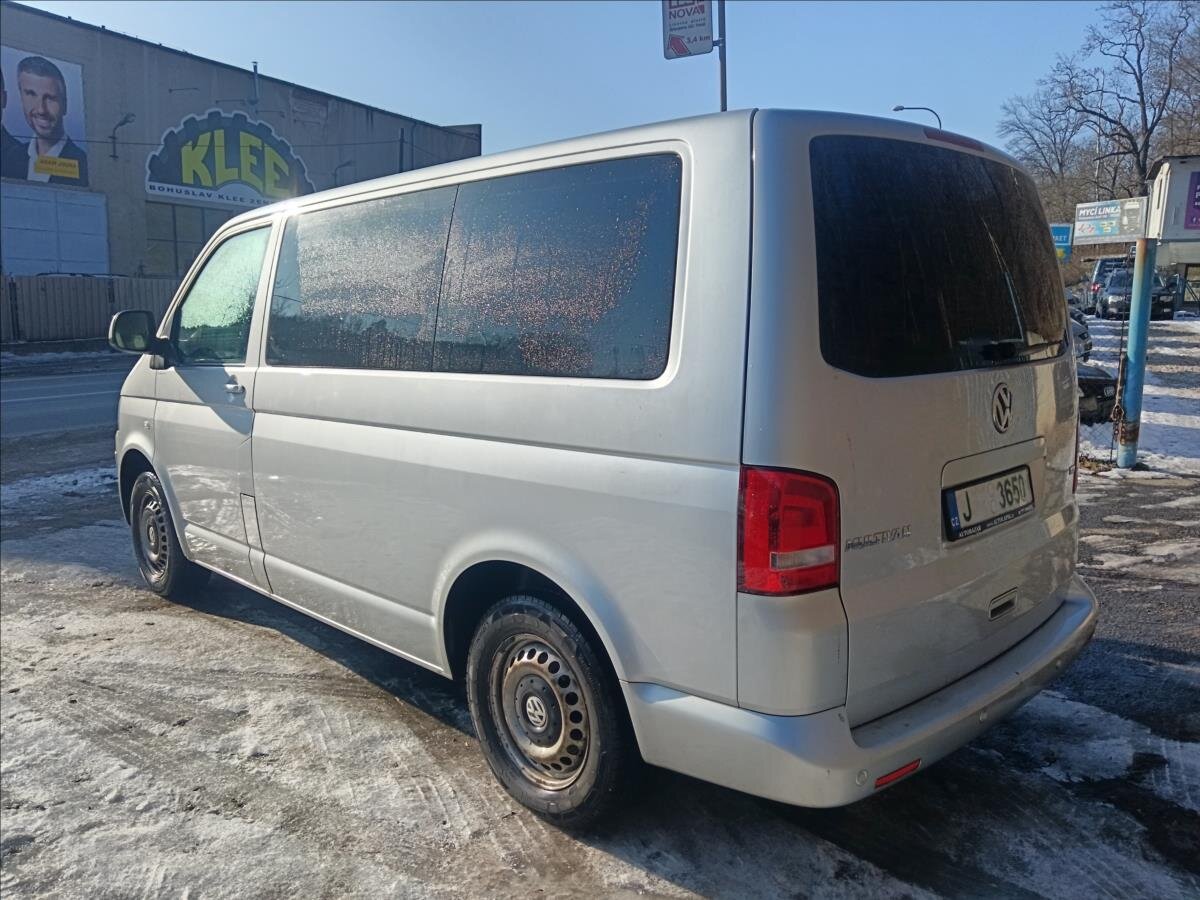 Volkswagen Multivan MPV 2,0 l 75 kw