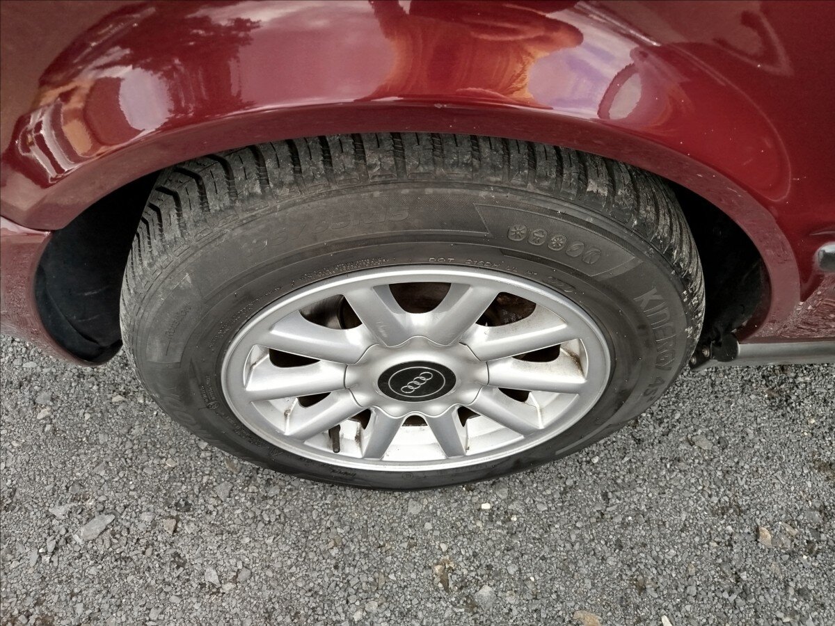 Audi 80 Sedan / Limuzína 2,0 l 66 kw