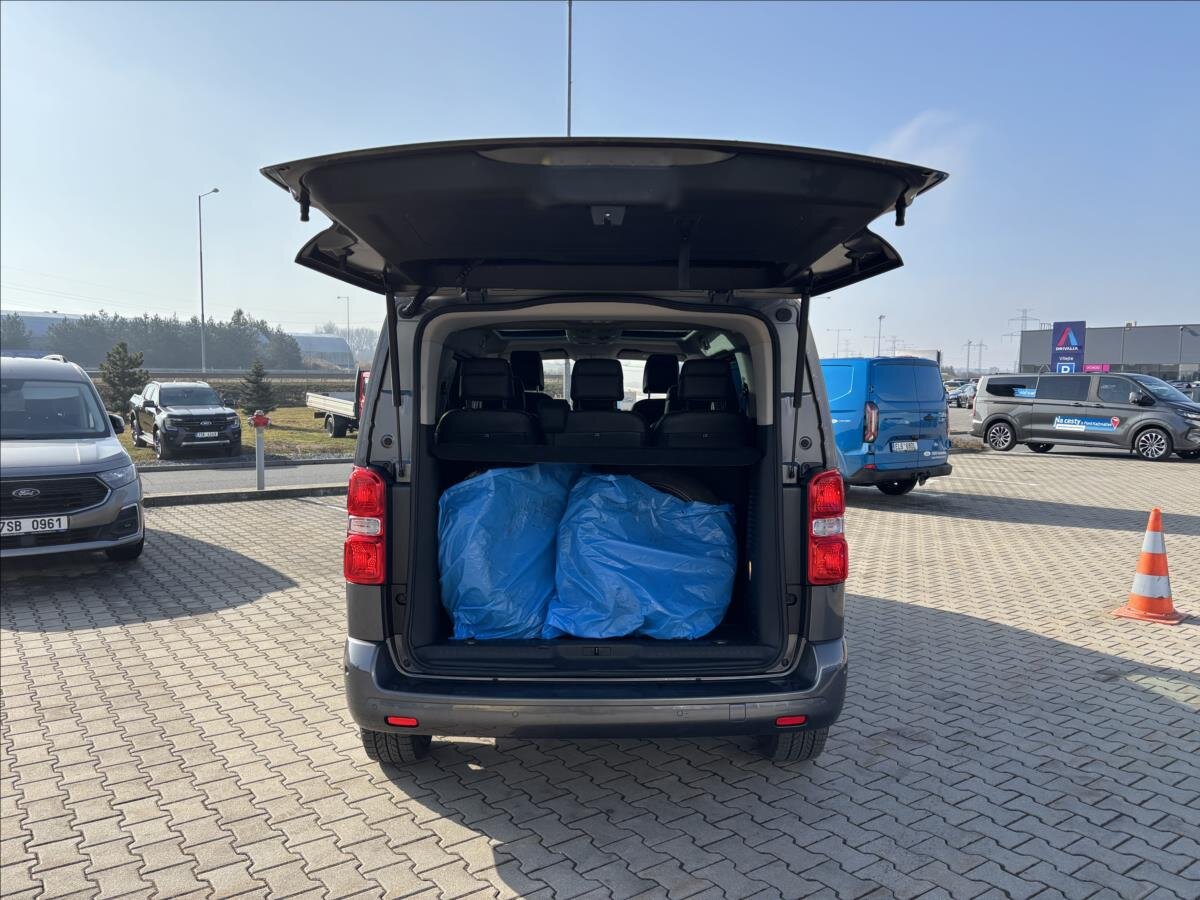 Citroën SpaceTourer MPV 2,0 l 130 kw