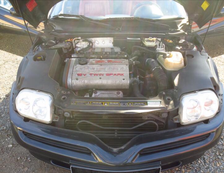 Alfa Romeo GTV 24