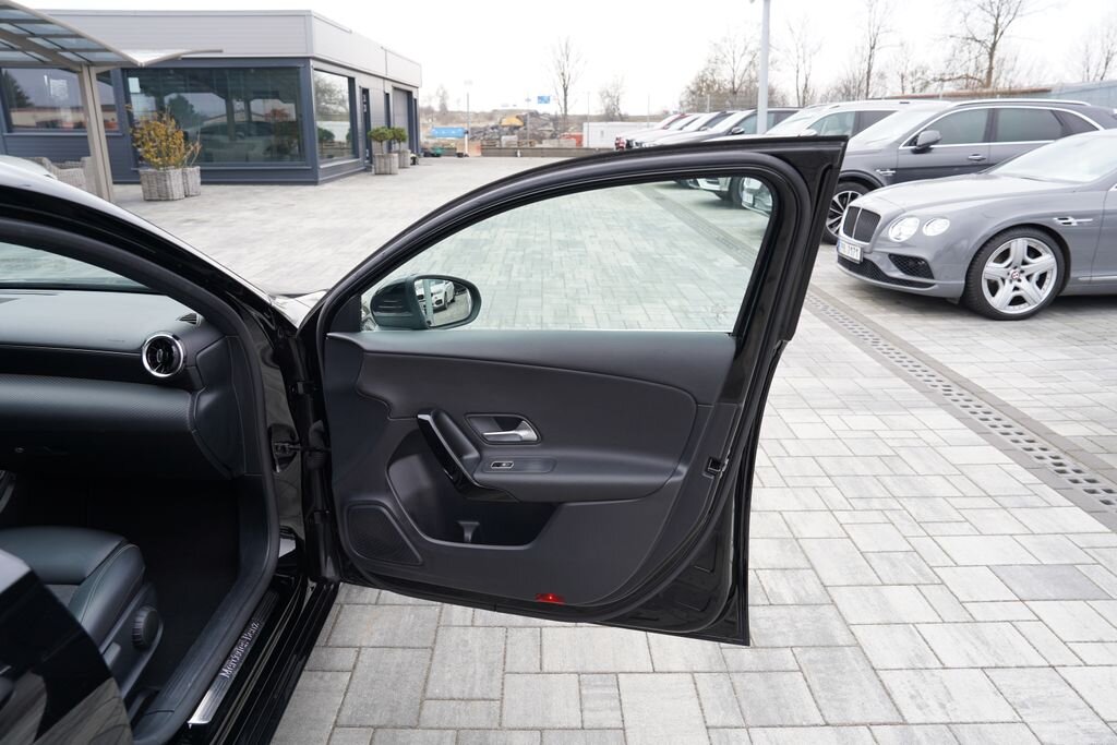 Mercedes-Benz Třídy A Hatchback 1,5 l 85 kw