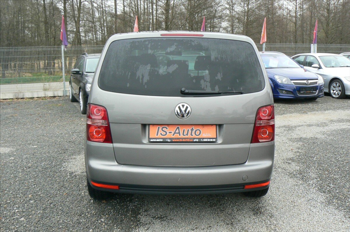Volkswagen Touran MPV 1,9 l 77 kw