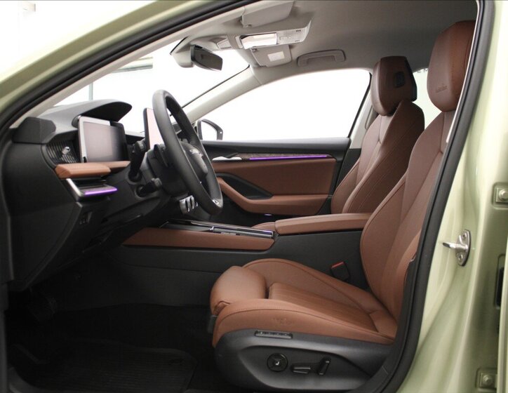 Škoda Superb Kombi 1,5 l 150 kw