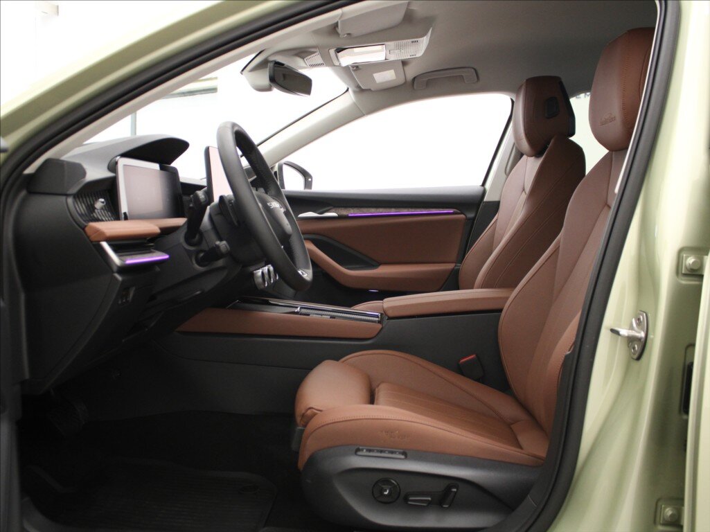 Škoda Superb Kombi 1,5 l 150 kw