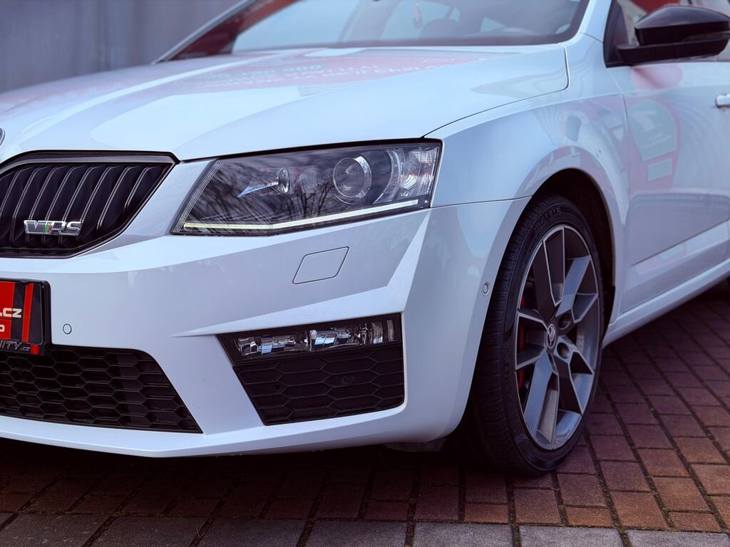 Škoda Octavia Kombi 0,0 162 kw