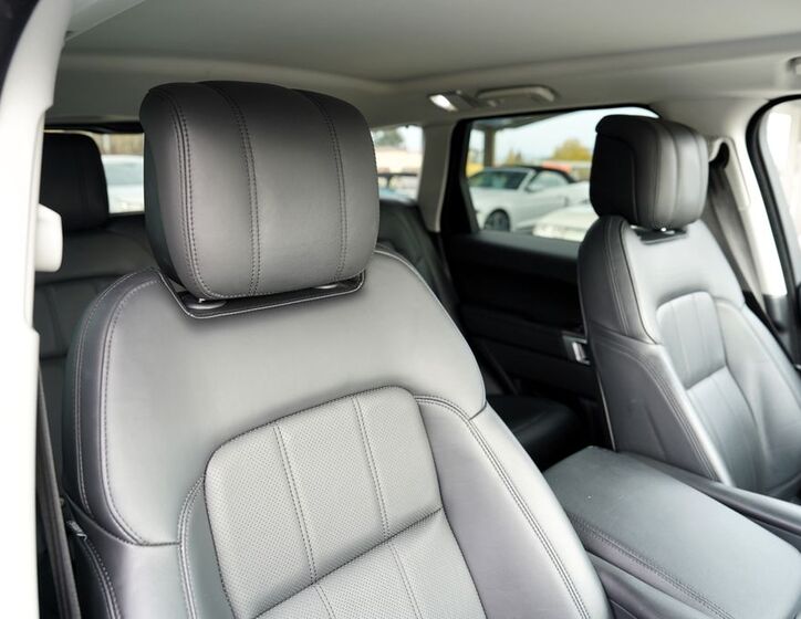 Land Rover Range Rover Sport 29