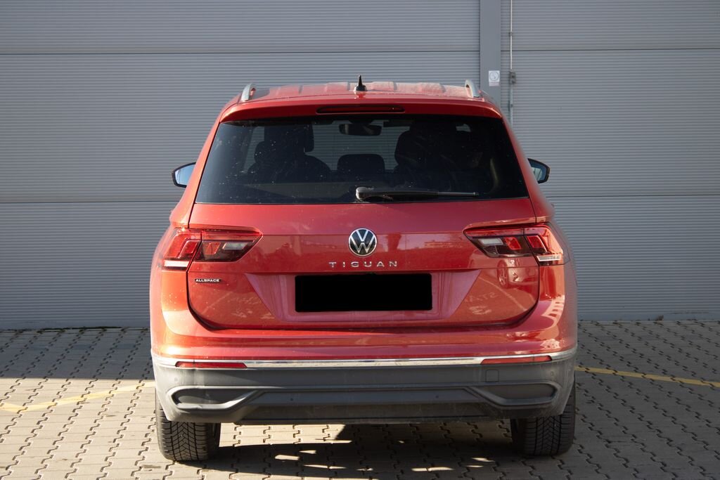 Volkswagen Tiguan SUV 1,5 l 110 kw