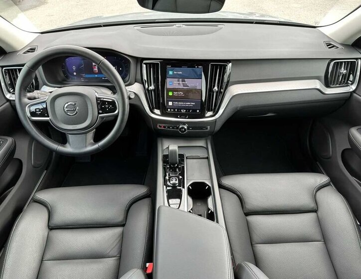 Volvo V60 Kombi 2,0 l 145 kw