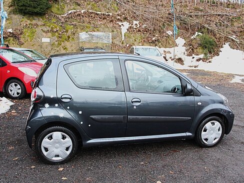 Toyota Aygo Hatchback 998,0 50 kw