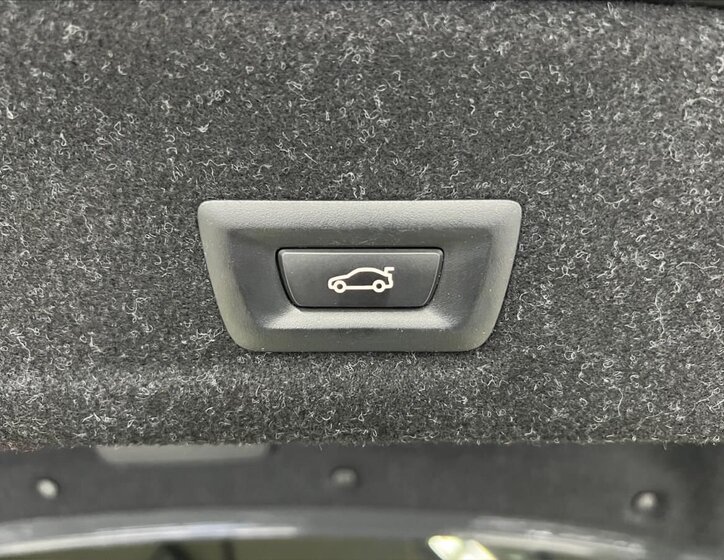 BMW M3 Sedan 3,0 l 275 kw