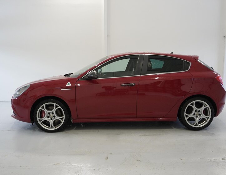 Alfa Romeo Giulietta Hatchback 0,0 177 kw