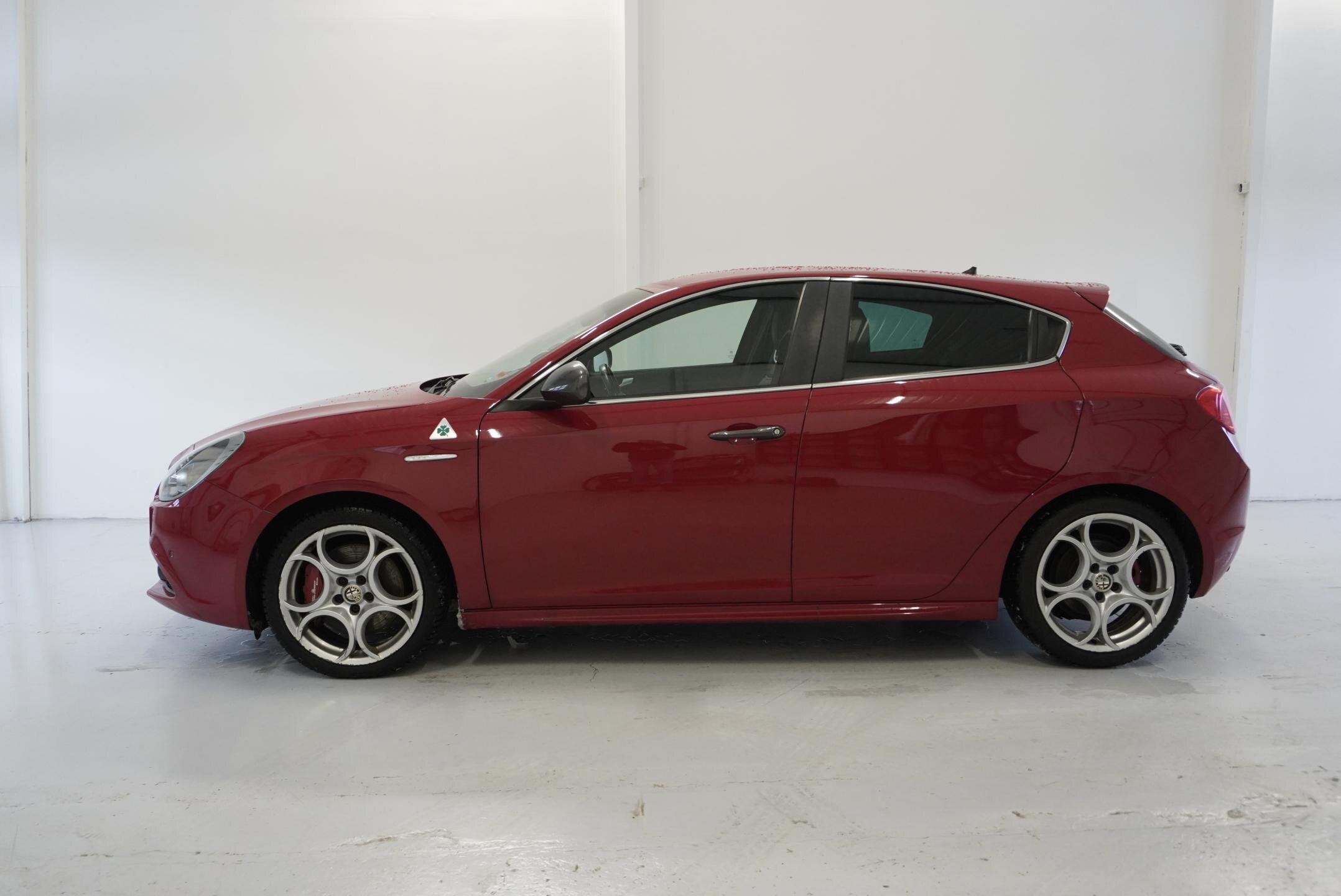 Alfa Romeo Giulietta Hatchback 0,0 177 kw