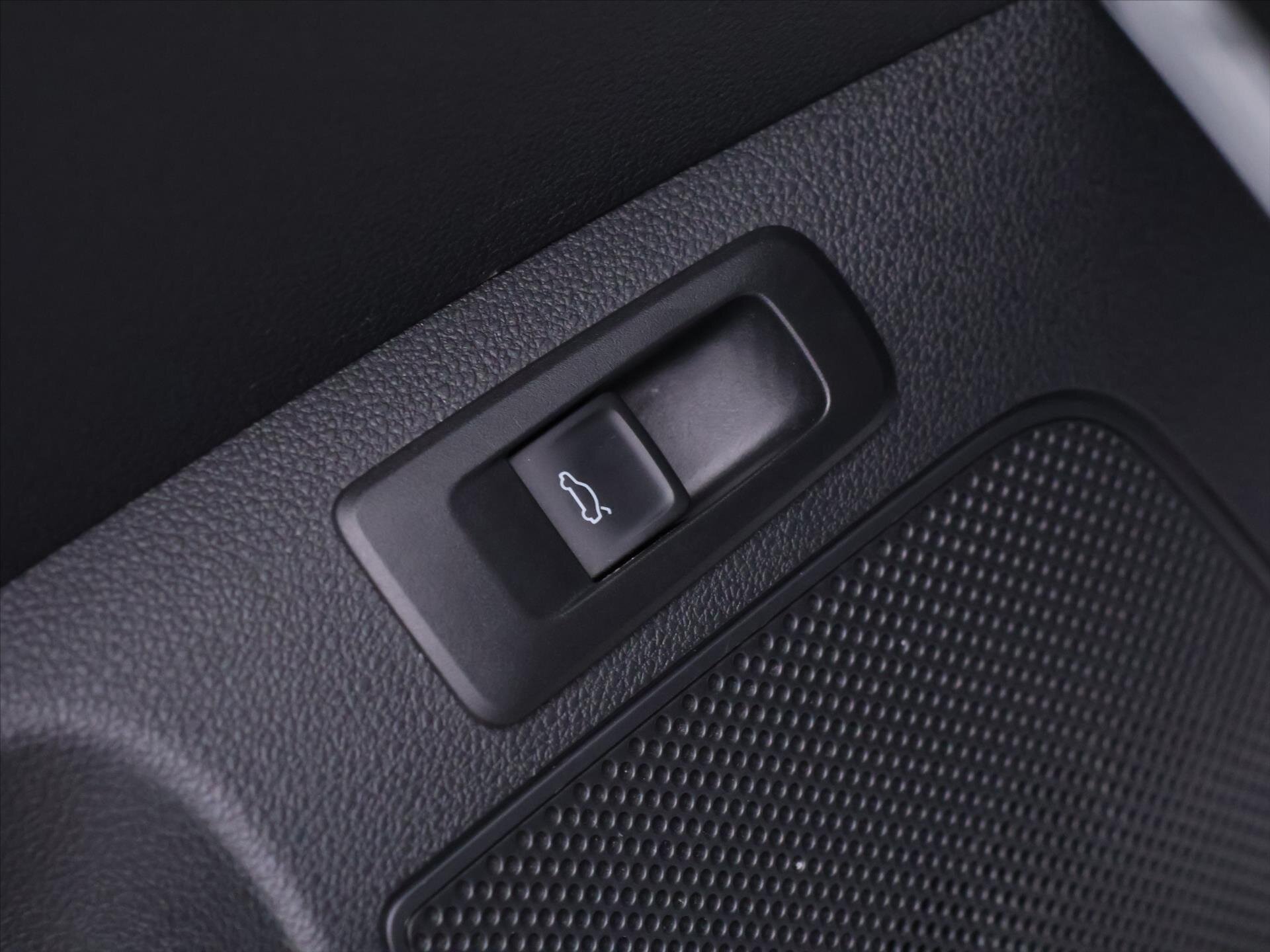 Škoda Karoq SUV 2,0 l 110 kw