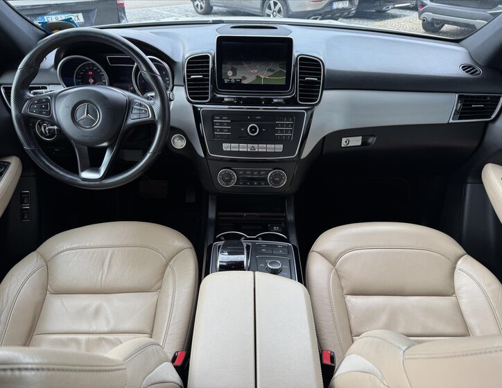 Mercedes-Benz GLE 21