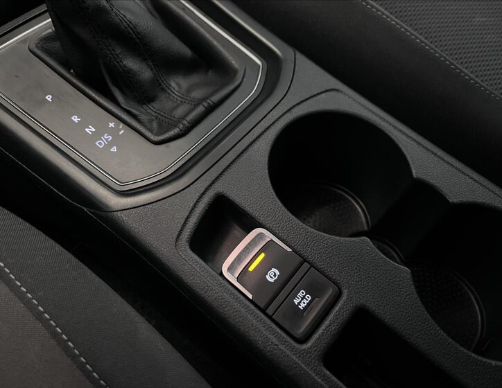 Volkswagen Touran 11