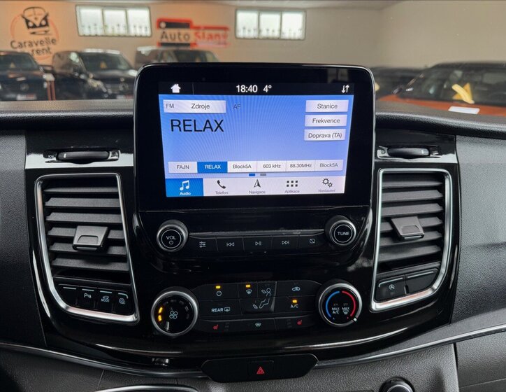 Ford Tourneo Custom MPV 2,0 l 96 kw