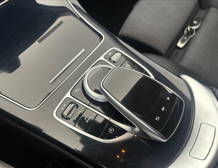 Mercedes-Benz Třídy C Kombi 2,1 l 125 kw