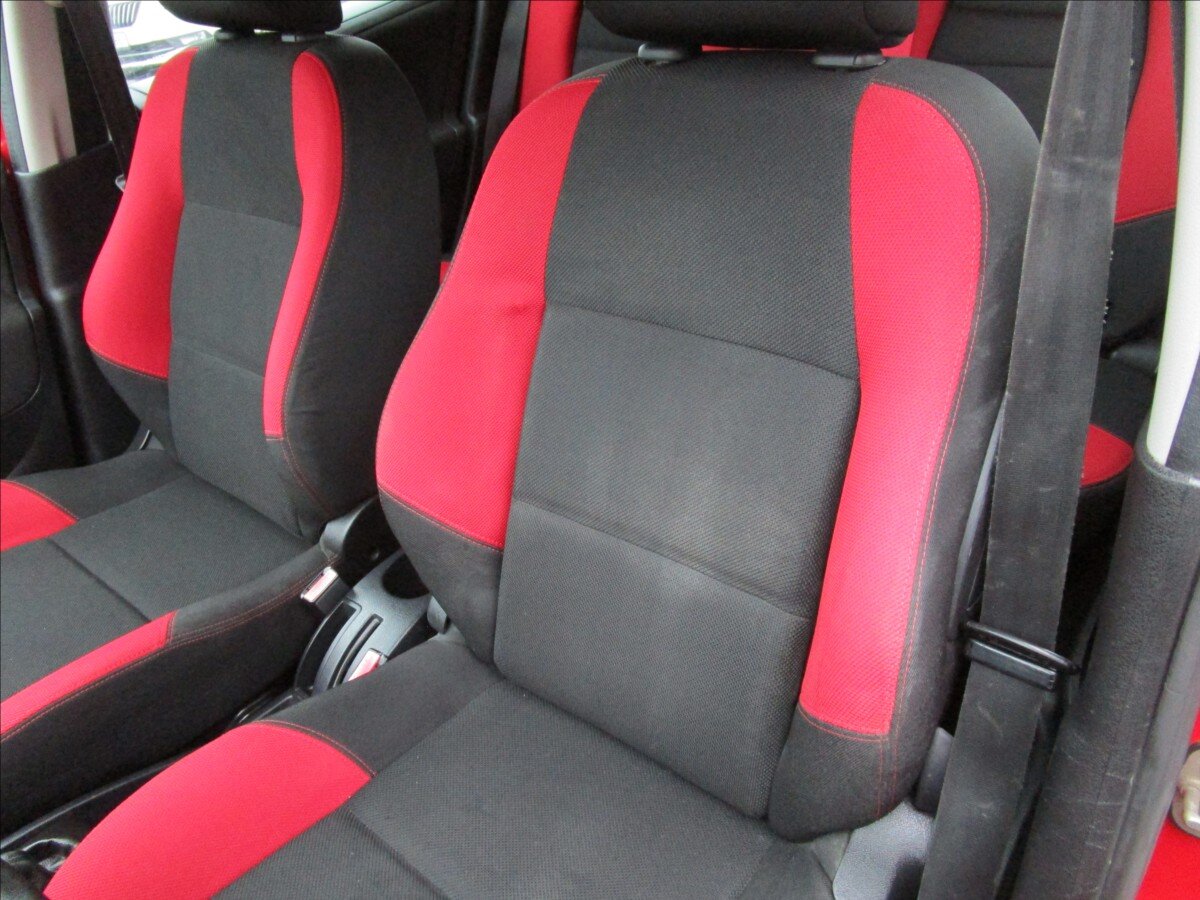 Peugeot 207 Kombi 1,4 l 54 kw