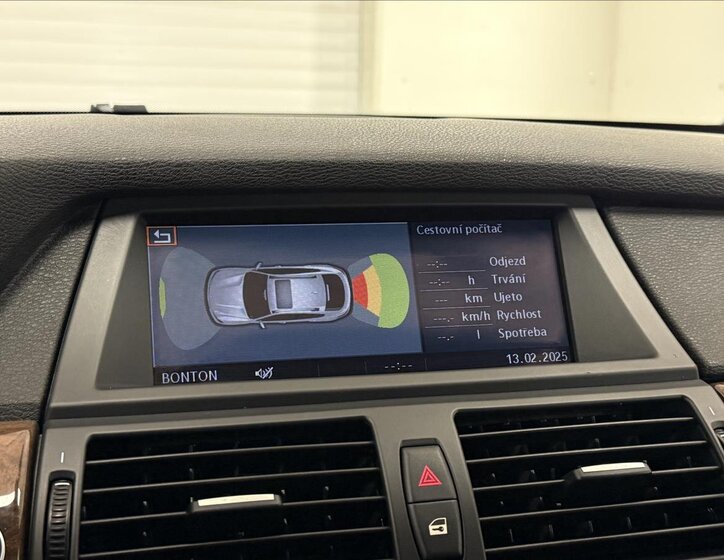 BMW X6 SUV 3,0 l 225 kw