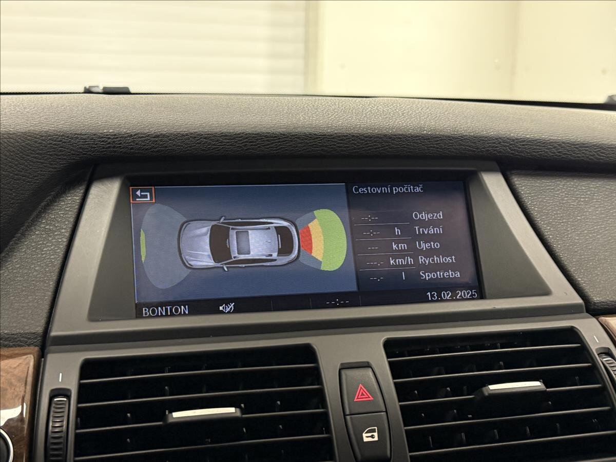 BMW X6 SUV 3,0 l 225 kw