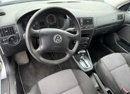 Volkswagen Golf 8