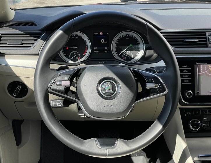 Škoda Superb Kombi 2,0 l 110 kw