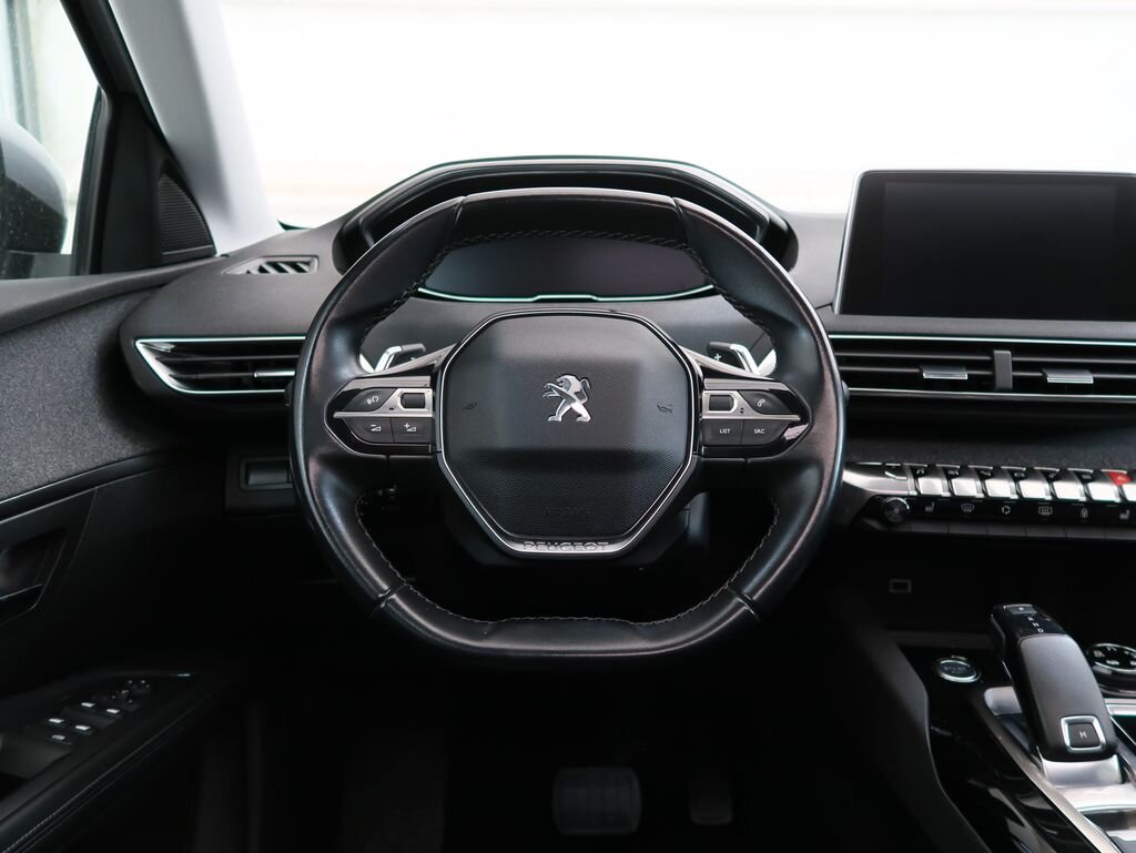 Peugeot 5008 SUV / Terénní 1,2 l 96 kw