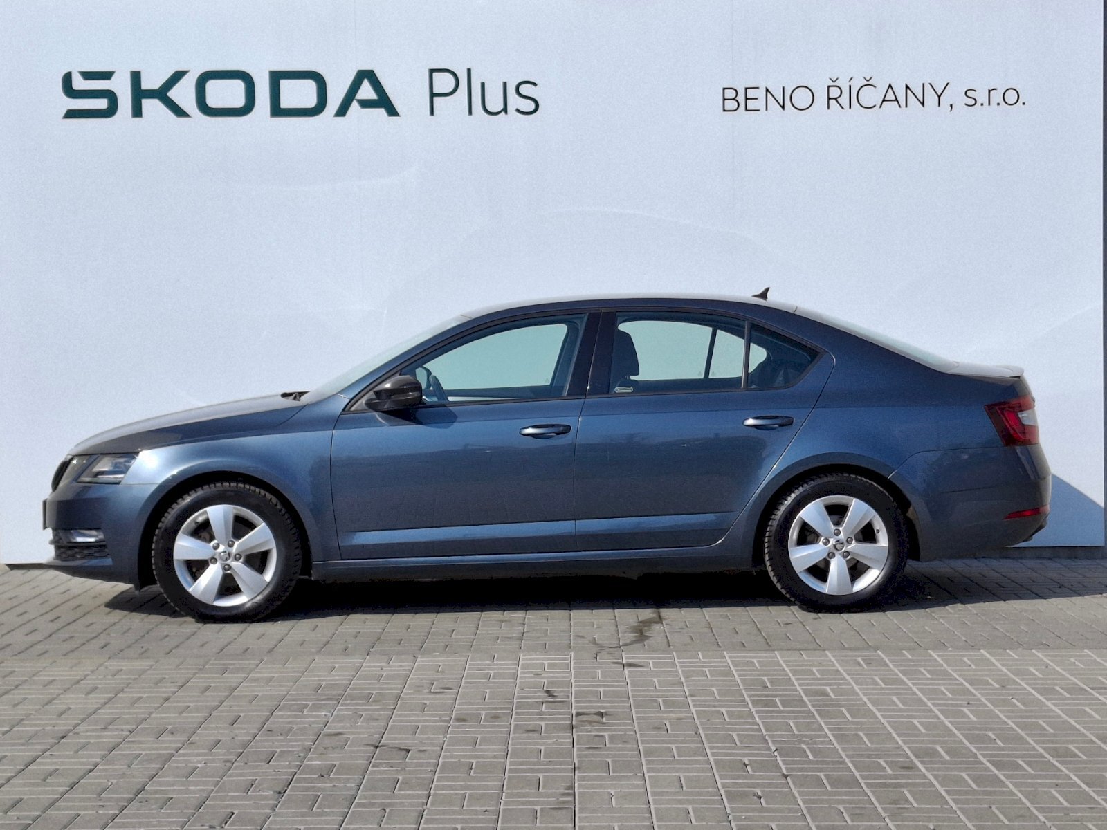 Škoda Octavia Sedan / Limuzína 1,5 l 110 kw
