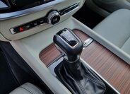 Volvo V60 Kombi 2,0 l 140 kw