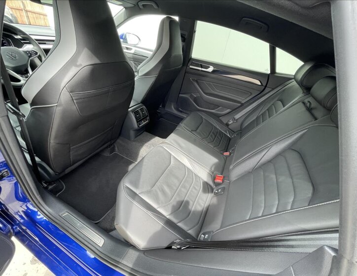 Volkswagen Arteon Hatchback 2,0 l 206 kw