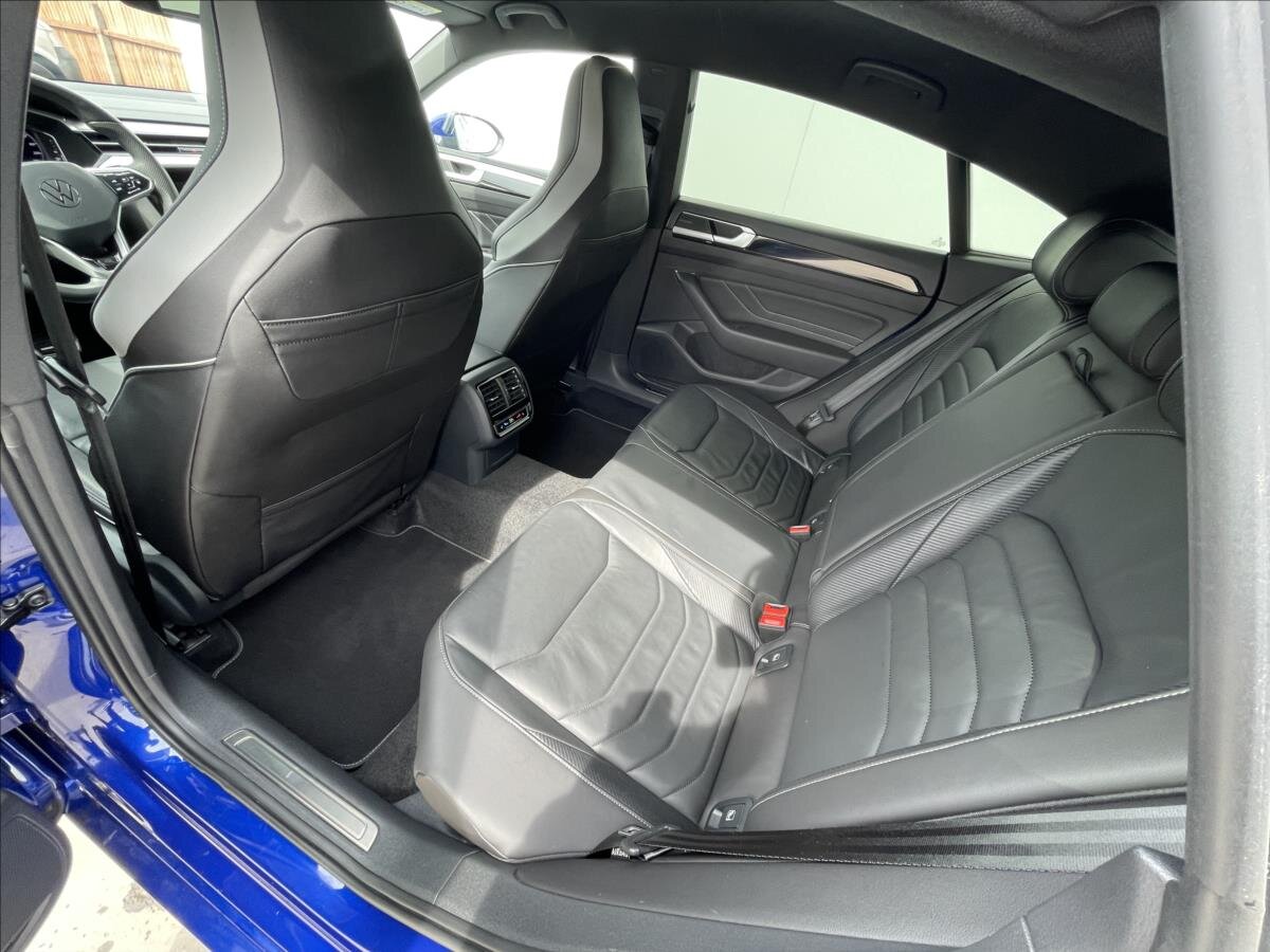 Volkswagen Arteon Hatchback 2,0 l 206 kw