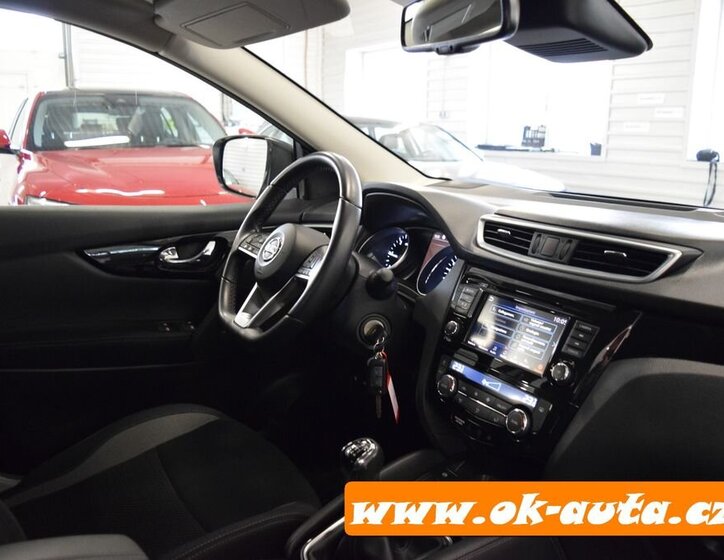 Nissan Qashqai SUV / Terénní 1,5 l 85 kw