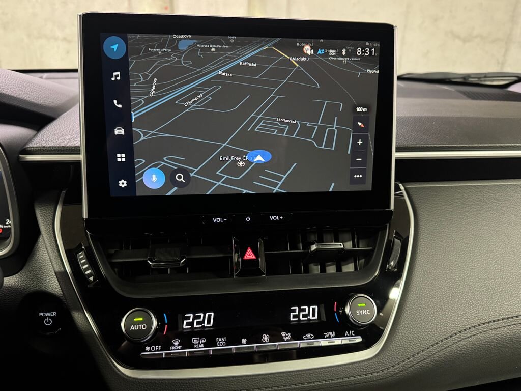 Toyota Corolla Cross SUV / Terénní 1,8 l 98 kw