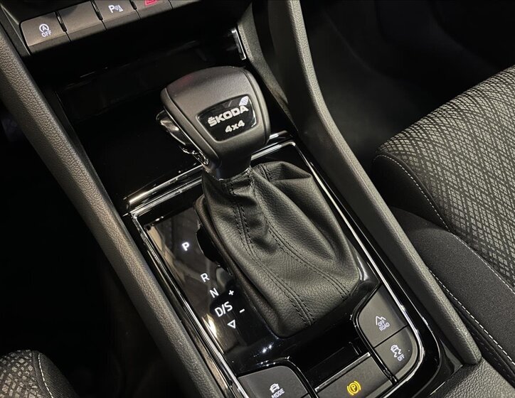 Škoda Karoq SUV 2,0 l 110 kw