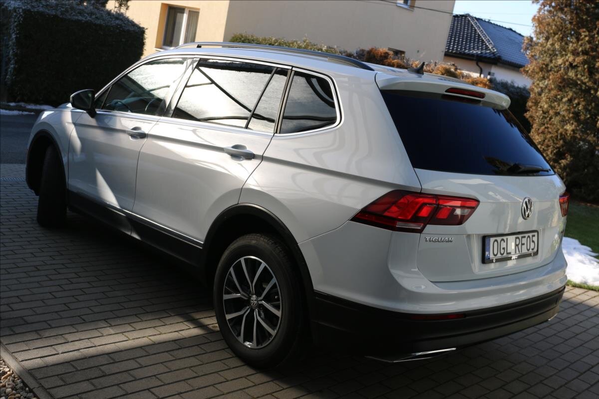 Volkswagen Tiguan Allspace SUV / Terénní 2,0 l 132 kw