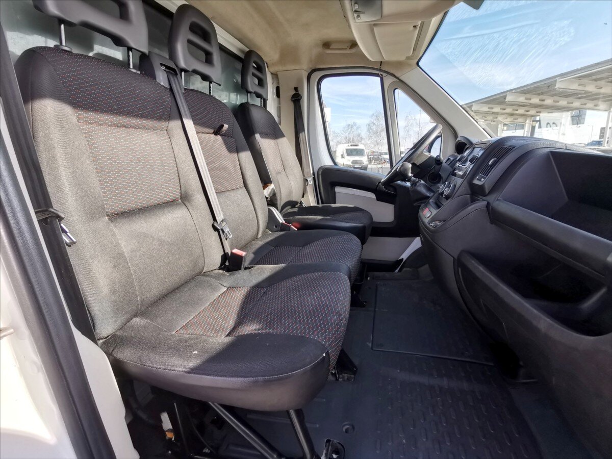 Citroën Jumper Skříň 2,2 l 110 kw