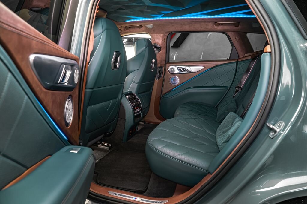 BMW XM SUV 4,4 l 360 kw