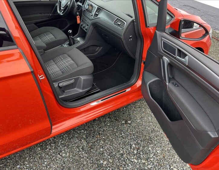 Volkswagen Golf Sportsvan 56