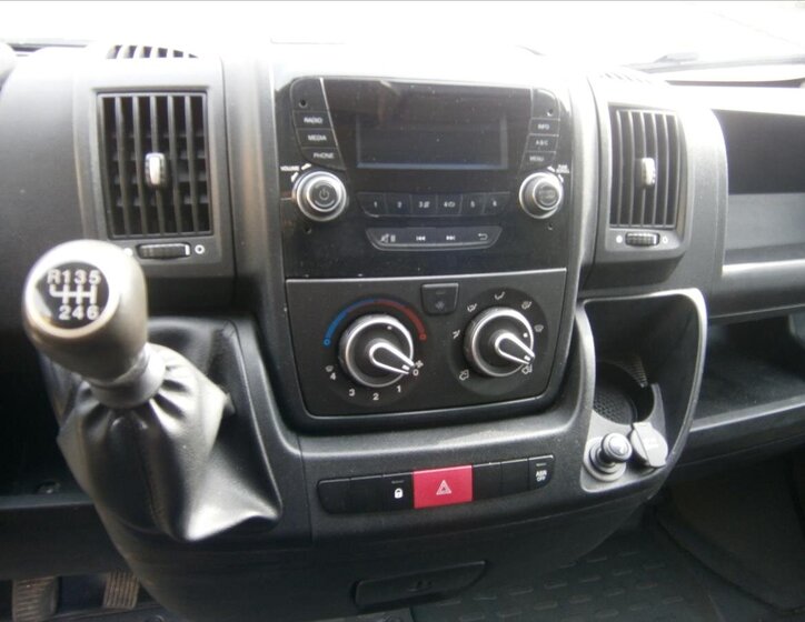 Peugeot Boxer Ostatní 2,2 l 81 kw