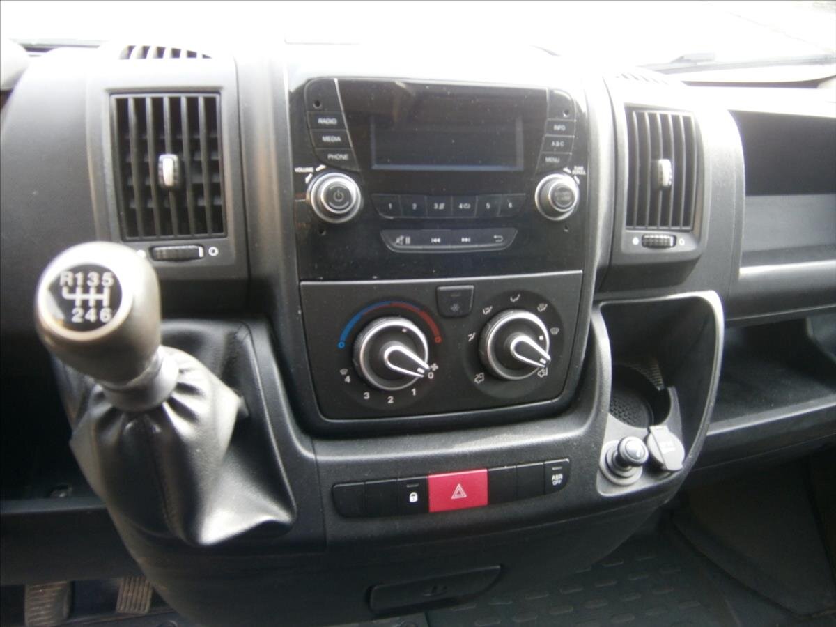 Peugeot Boxer Ostatní 2,2 l 81 kw