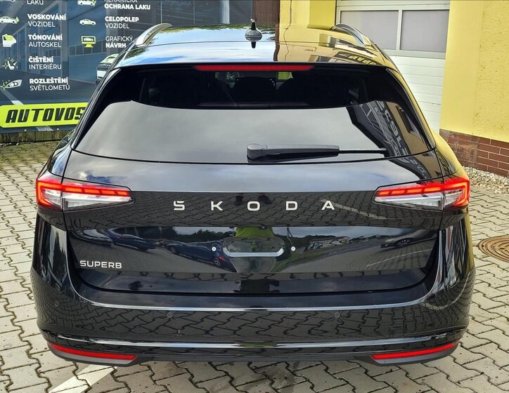 Škoda Superb Kombi 1,5 l 110 kw