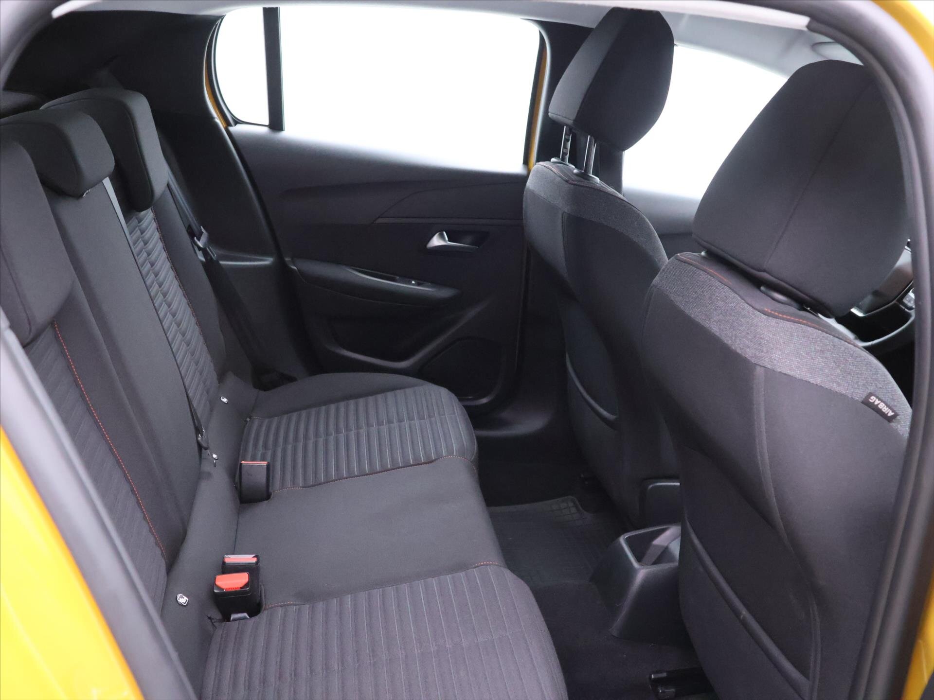 Peugeot 208 Hatchback 1,2 l 74 kw