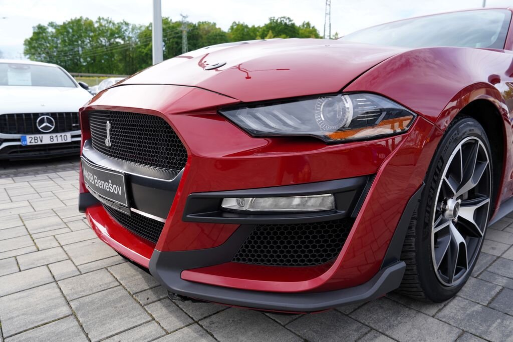 Ford Mustang Kupé 2,3 l 265 kw