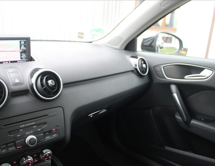 Audi A1 Hatchback 1,6 l 77 kw