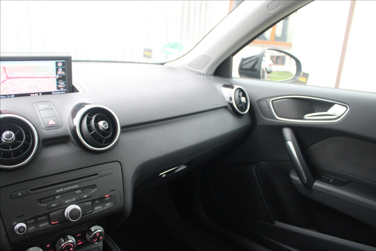 Audi A1 Hatchback 1,6 l 77 kw