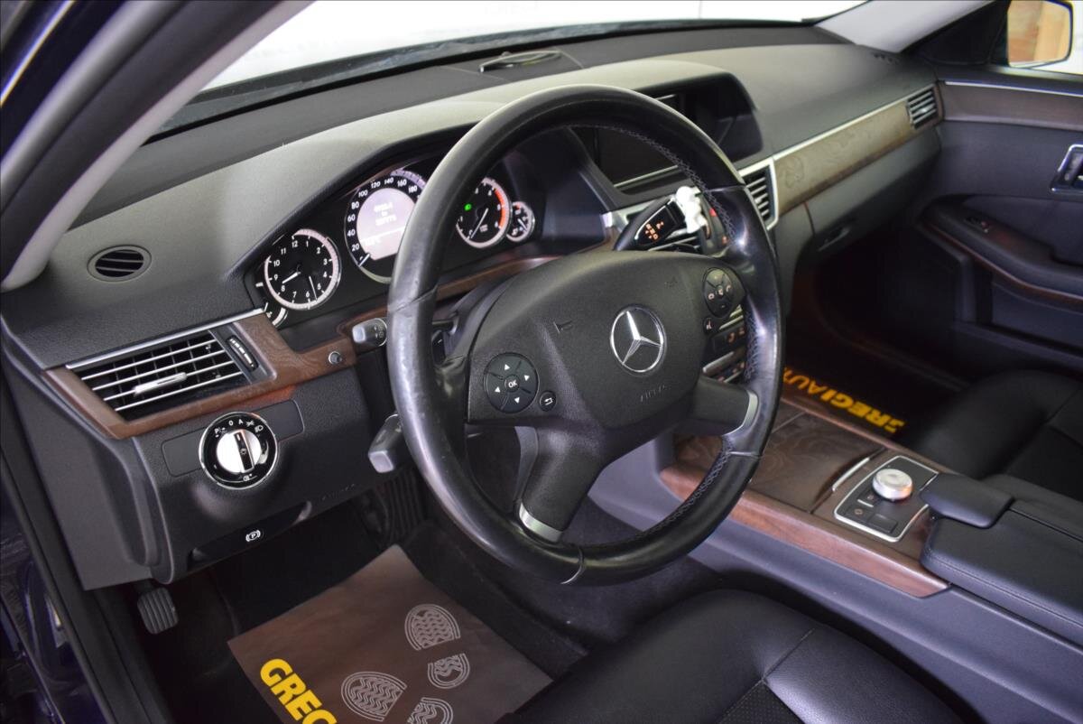 Mercedes-Benz Třídy E Sedan 3,0 l 170 kw