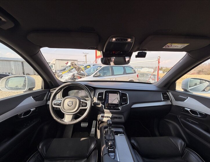 Volvo XC90 SUV / Terénní 2,0 l 173 kw