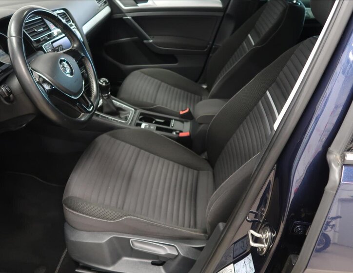 Volkswagen Golf Kombi 1,4 l 92 kw