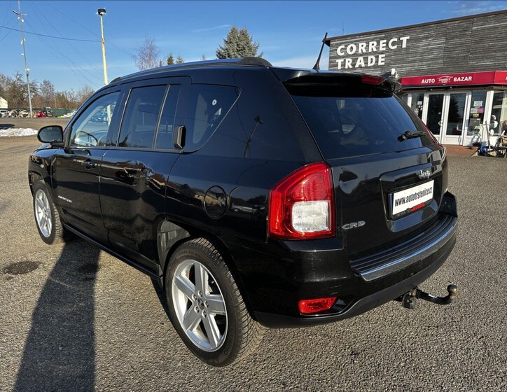 Jeep Compass SUV 2,1 l 120 kw