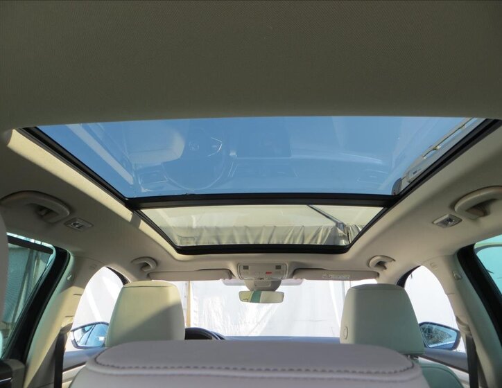 Škoda Superb Kombi 2,0 l 147 kw